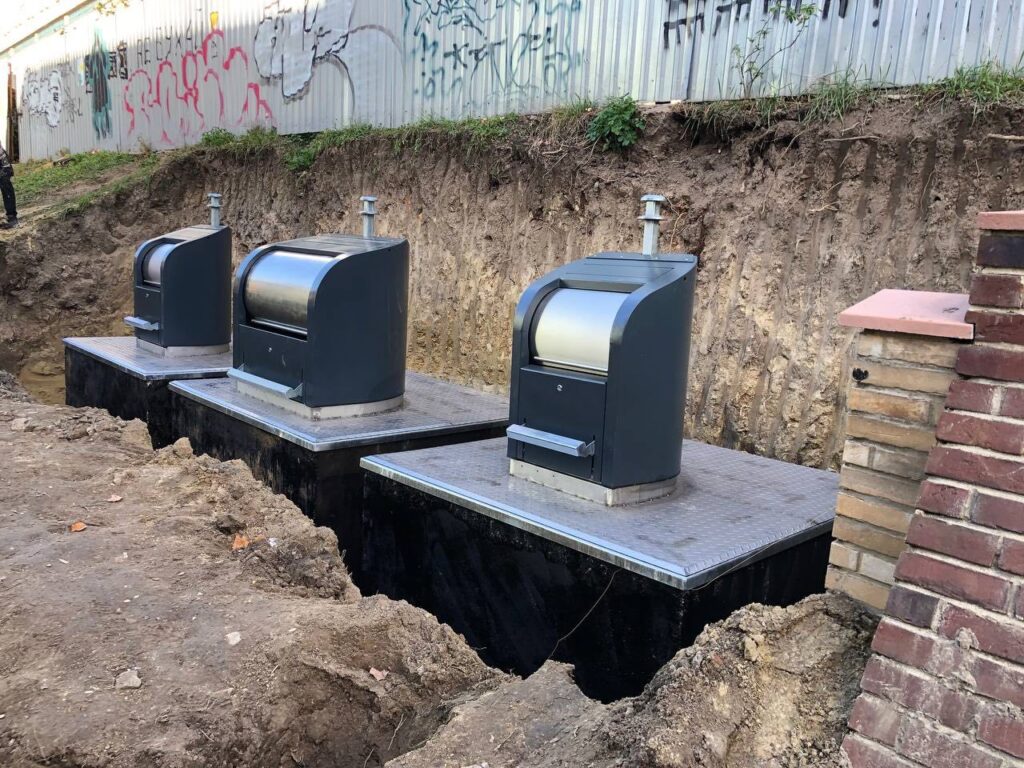 Установка сміттєвих контейнерів в Луцьку